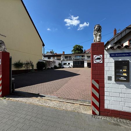 Gasthaus Zum Loewen Frankfurt am Main Exteriör bild