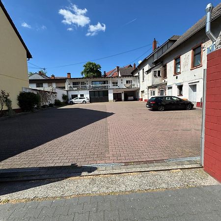 Gasthaus Zum Loewen Frankfurt am Main Exteriör bild